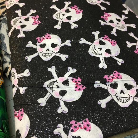 Handmade Mask - Picture 7 of 8